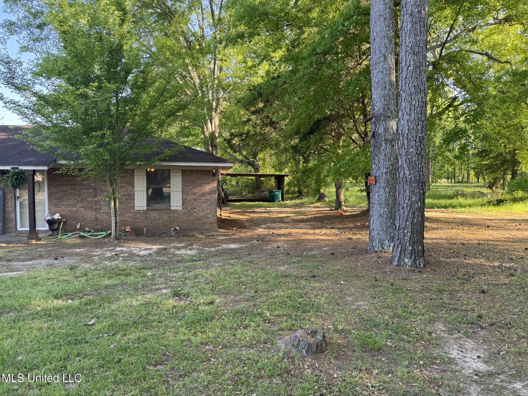 605 Old Canton Road, Carthage, Mississippi image 8