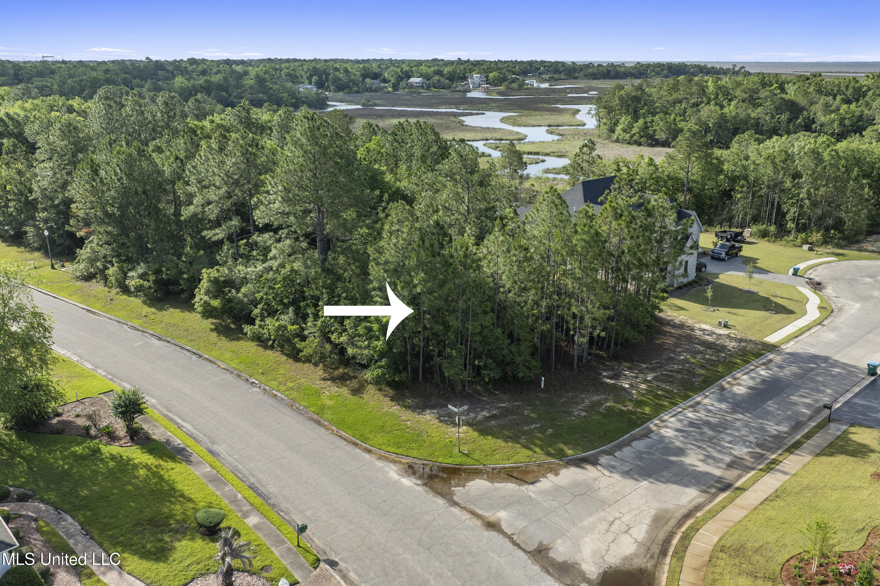 Players Cove, Gautier, Mississippi image 8