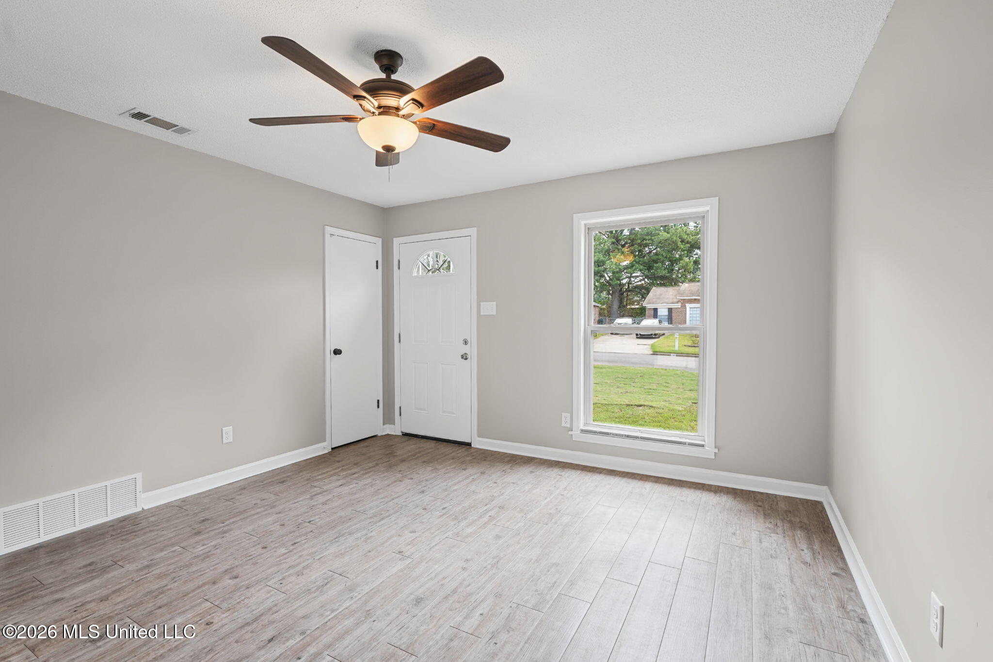 1768 Brown Cove