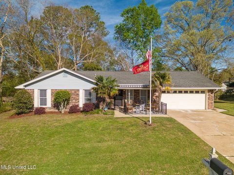 Single Family Residence in Gulfport MS 15408 Woody Drive.jpg