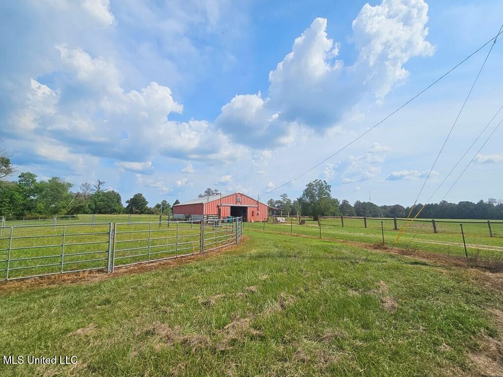1717 E Lakeshore Drive, Carriere, Mississippi image 20