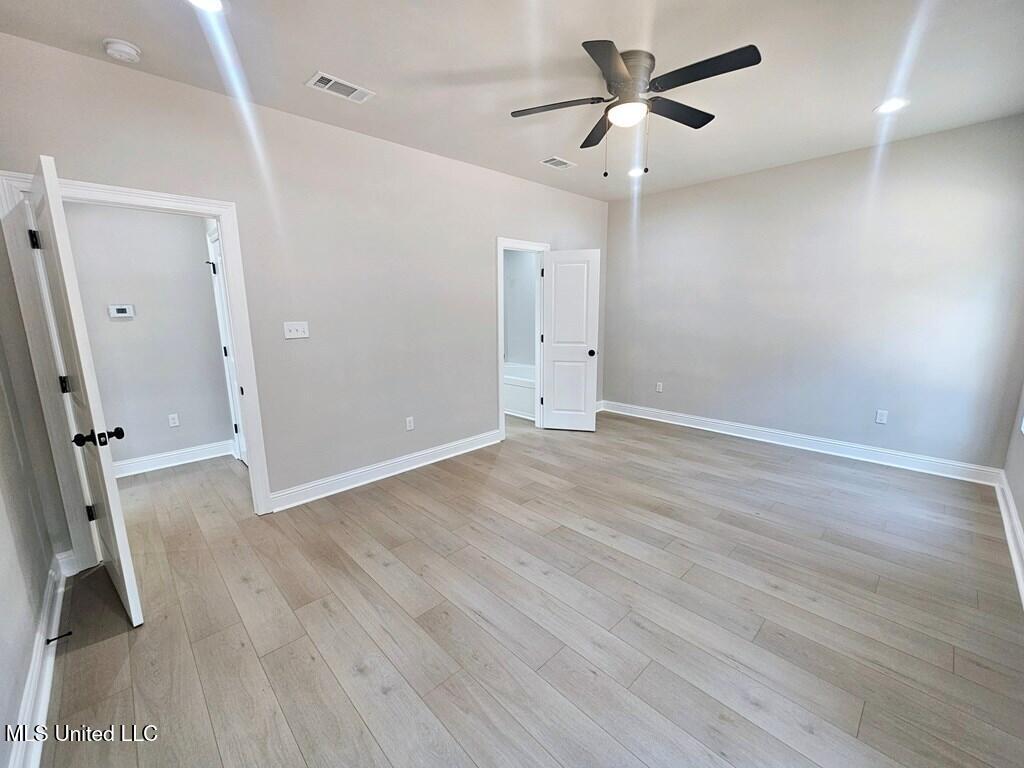 1717 E Lakeshore Drive, Carriere, Mississippi image 10