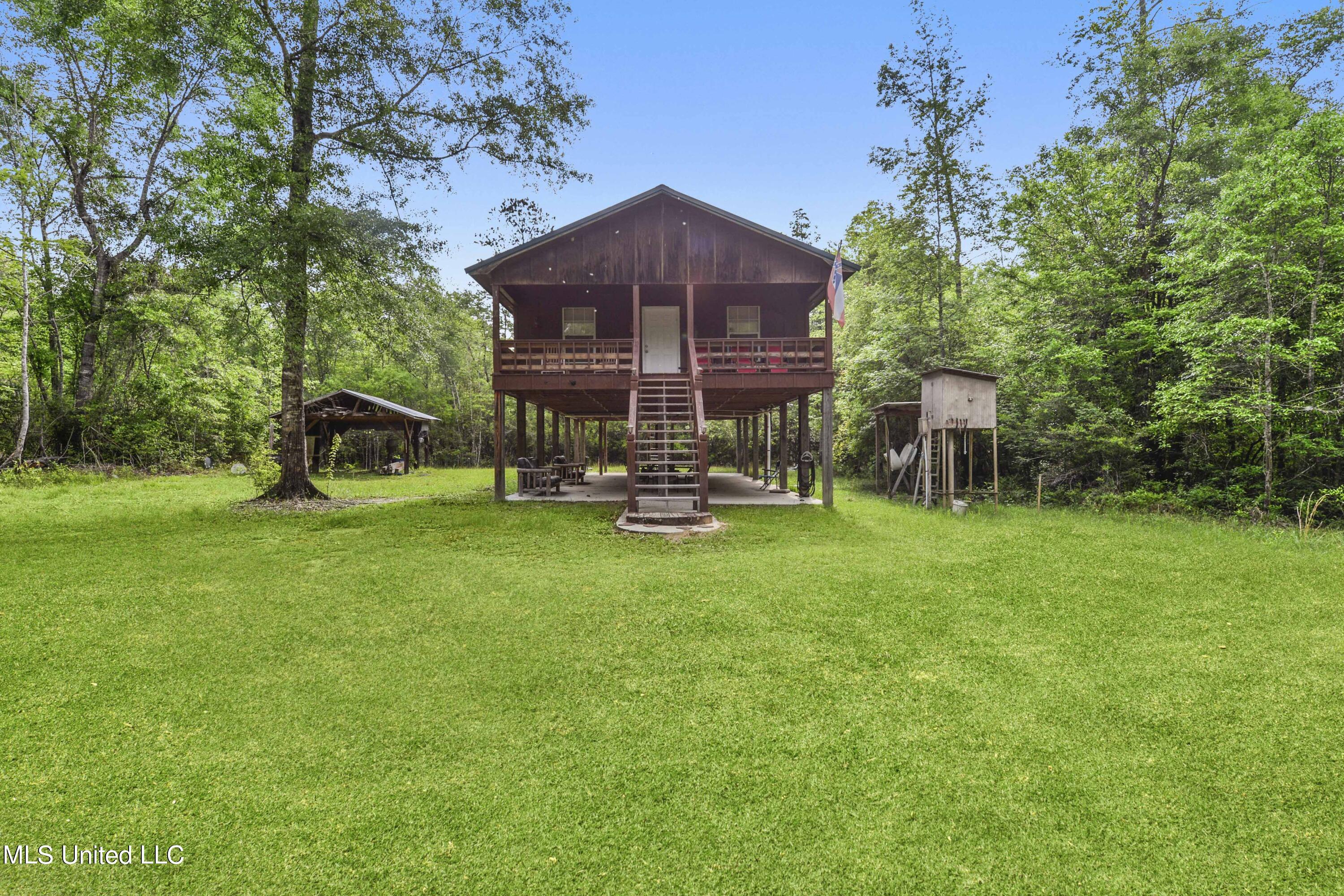 1050 Deep Creek Road, Wiggins, Mississippi image 16