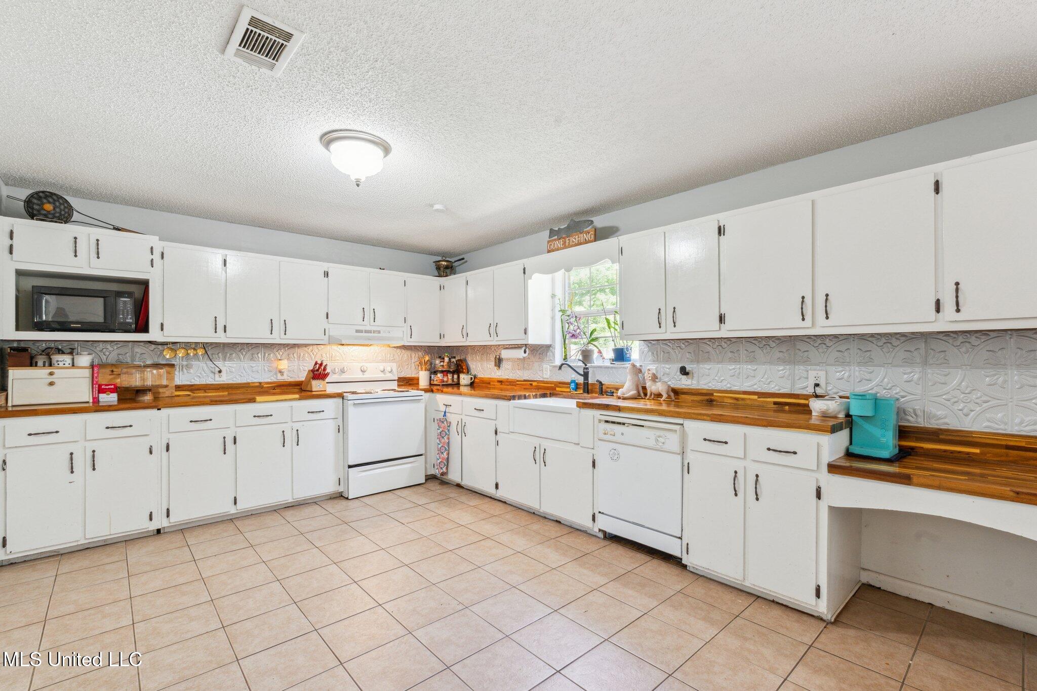 4628 Breland Road, Vancleave, Mississippi image 12
