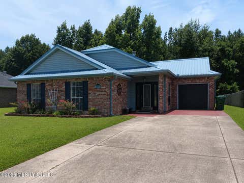 Homes For Sale - 200 Teddy Lane<br/> Picayune, MS 39466