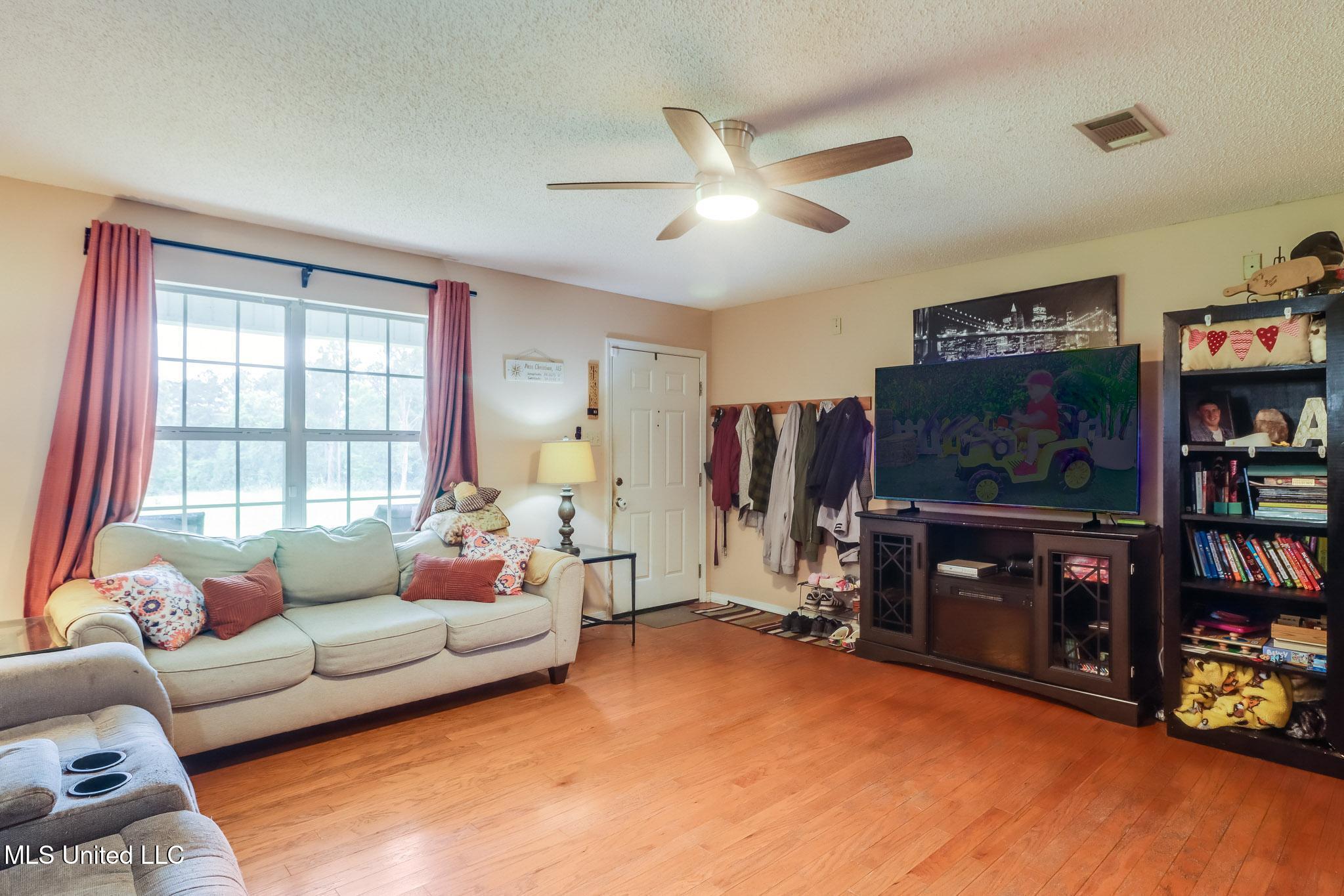 26140 Elmer Ladner Road, Pass Christian, Mississippi image 6