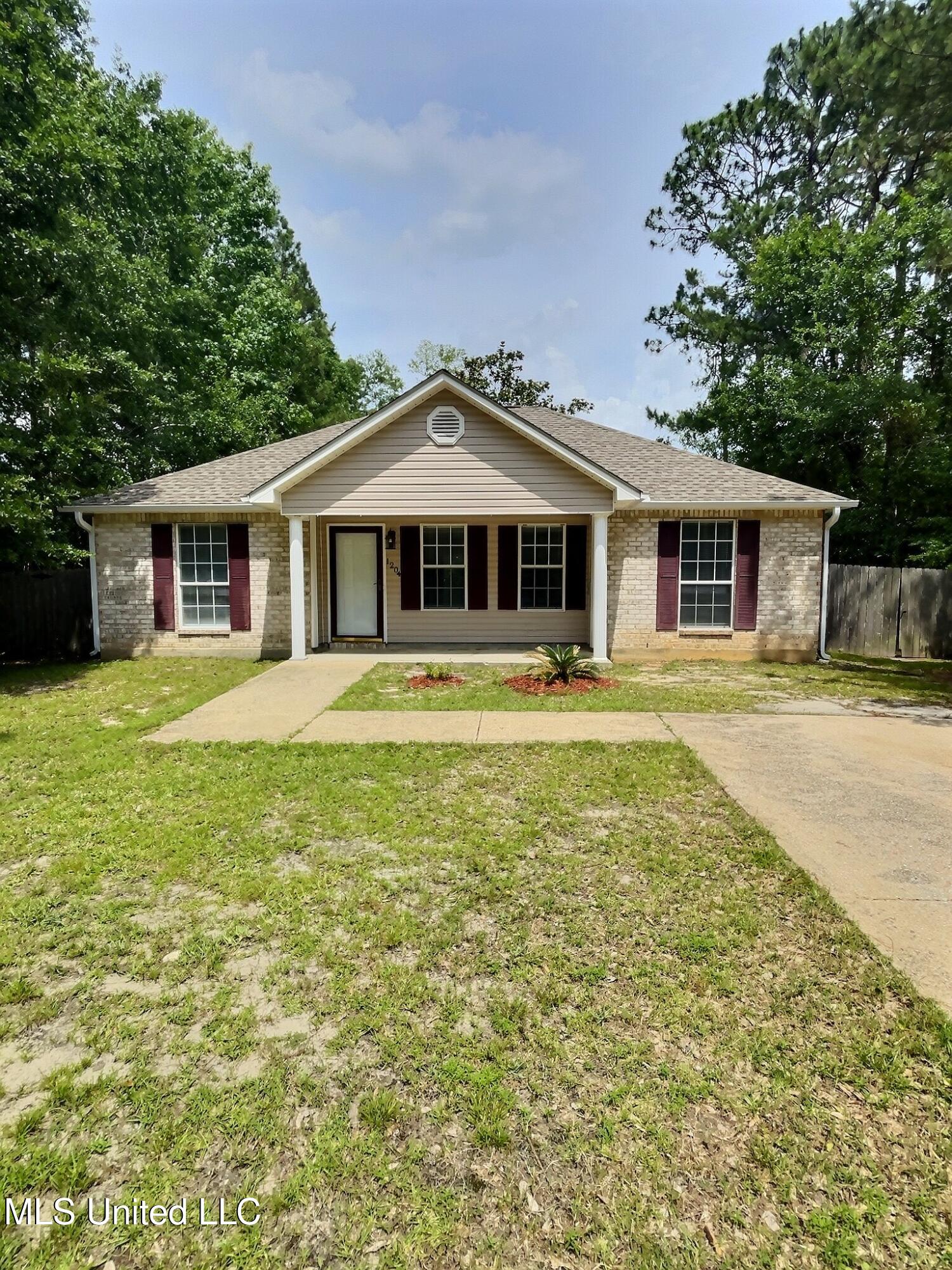 1204 Dorothy Street, Ocean Springs, Mississippi image 1