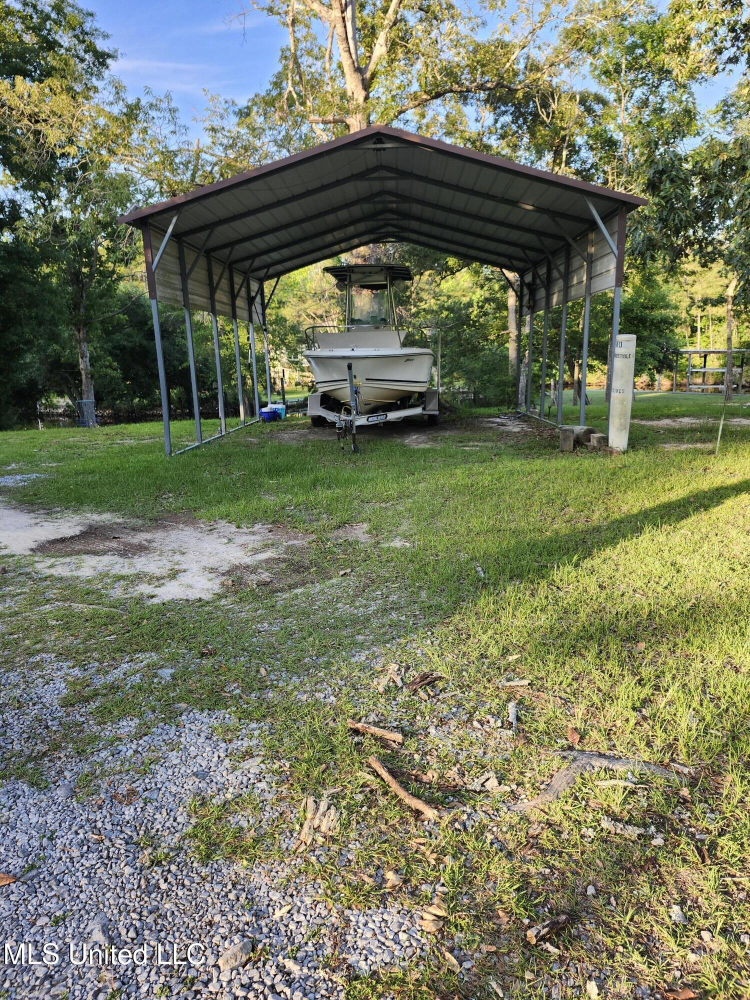 2512 Bahama Drive, Gautier, Mississippi image 20