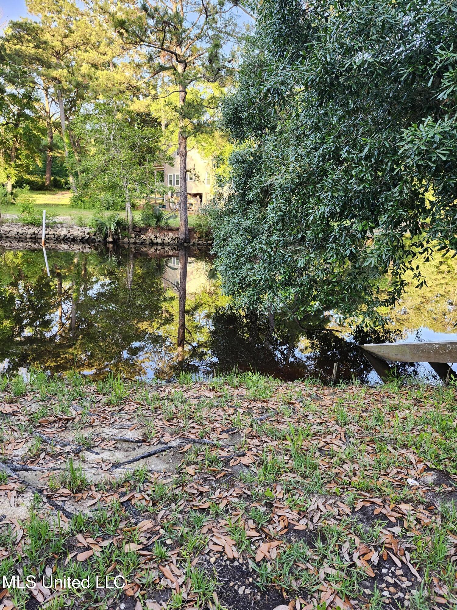 2512 Bahama Drive, Gautier, Mississippi image 22