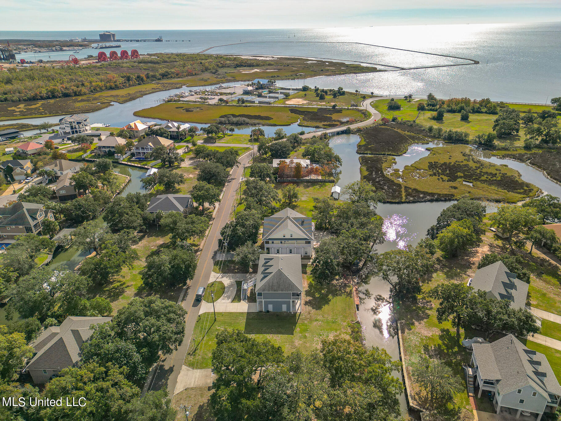 711 Martin Street, Pascagoula, Mississippi image 14