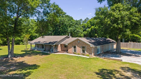 Homes For Sale - 13394 W Echo Drive<br/> Gulfport, MS 39503