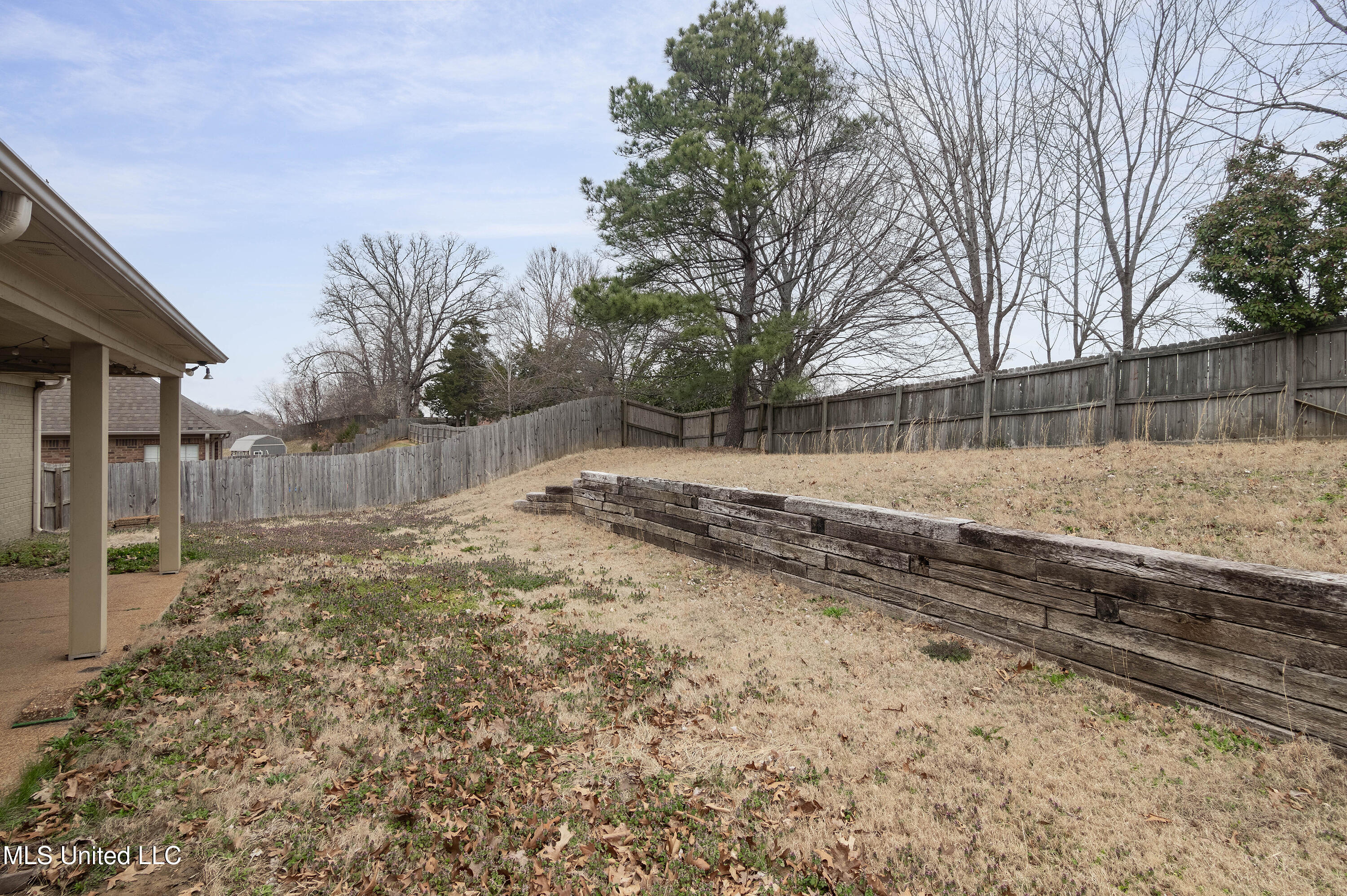 1390 E Lake Front Drive, Hernando, Mississippi image 21