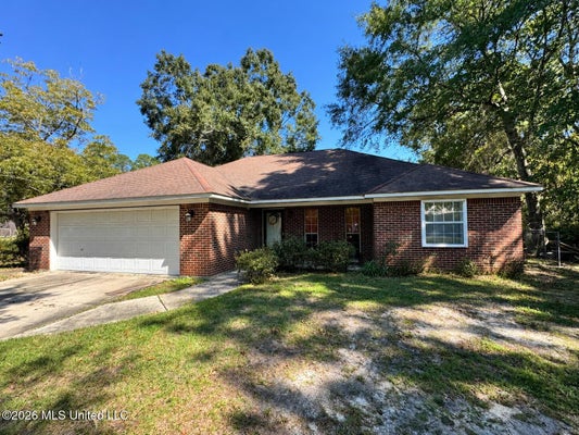 512 PEAR ST, OCEAN SPRINGS, MS 39564 - Image c1dedded5fa14a347e4eac9e0dc206a6/314464041