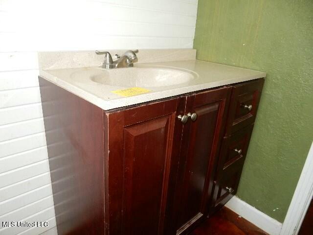 310 Gates Avenue, Long Beach, Mississippi image 11