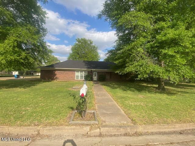 1308 Park Circle Drive, Clarksdale, Mississippi image 1