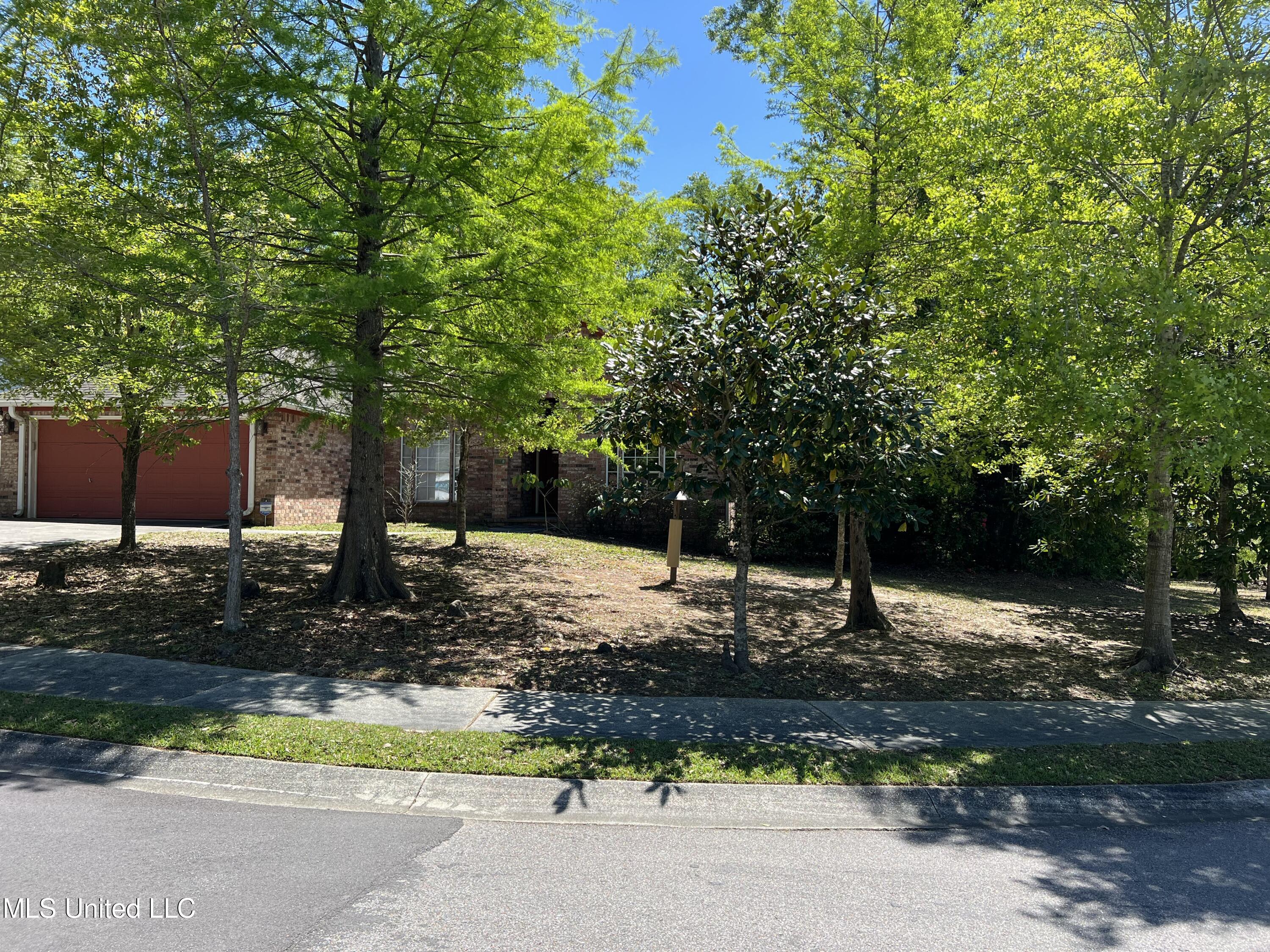 13540 Tara Hills Circle, Gulfport, Mississippi image 4