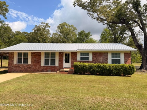 Homes For Sale - 1510 Dulaney Road<br/> Hinds County, Terry, MS 39170
