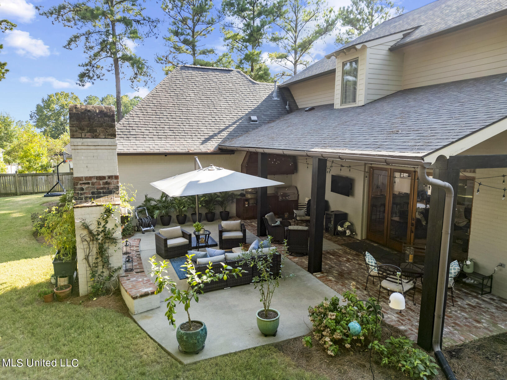 101 Lake Village Drive, Madison, Mississippi image 33