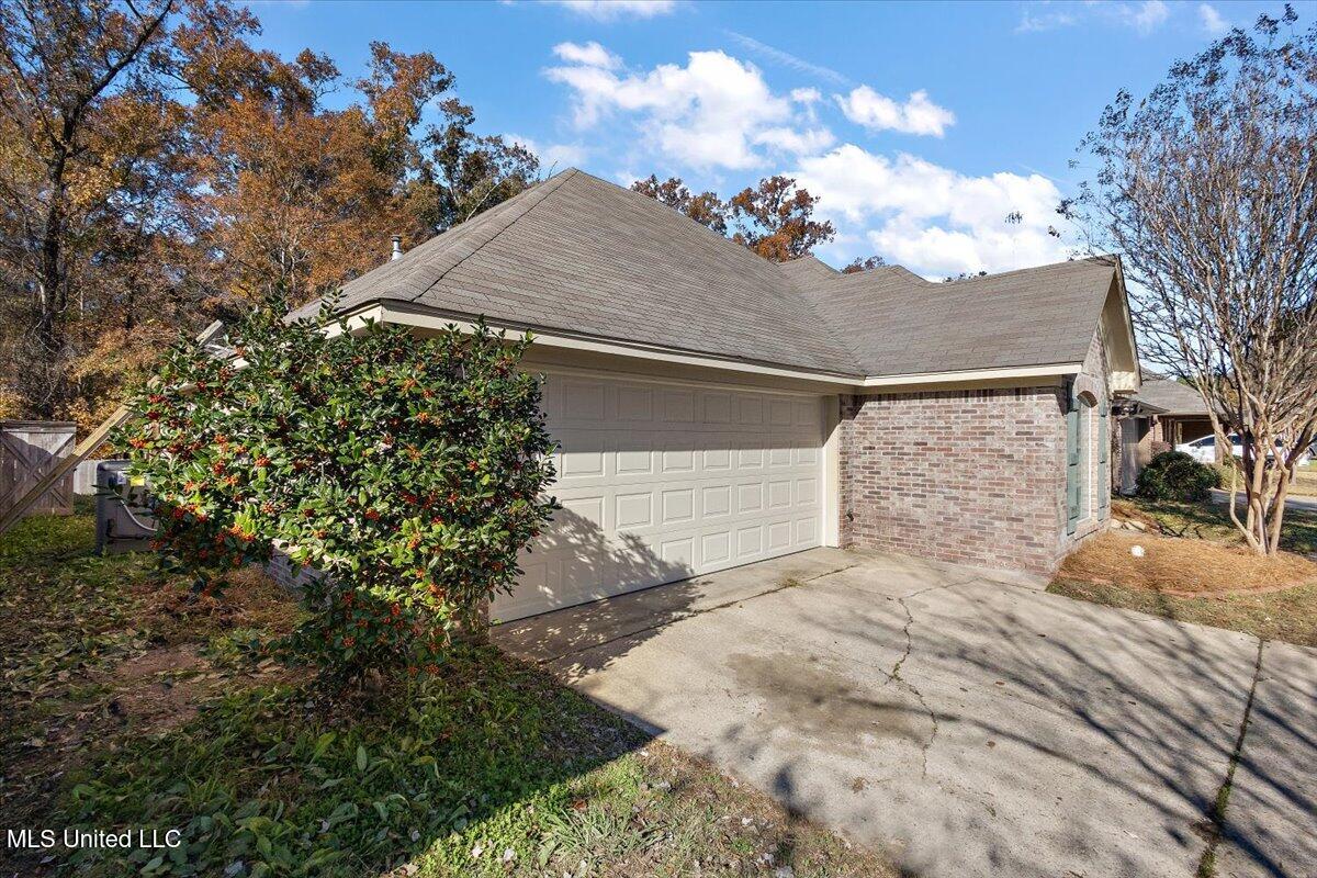 128 Blackstone Circle, Brandon, Mississippi image 30