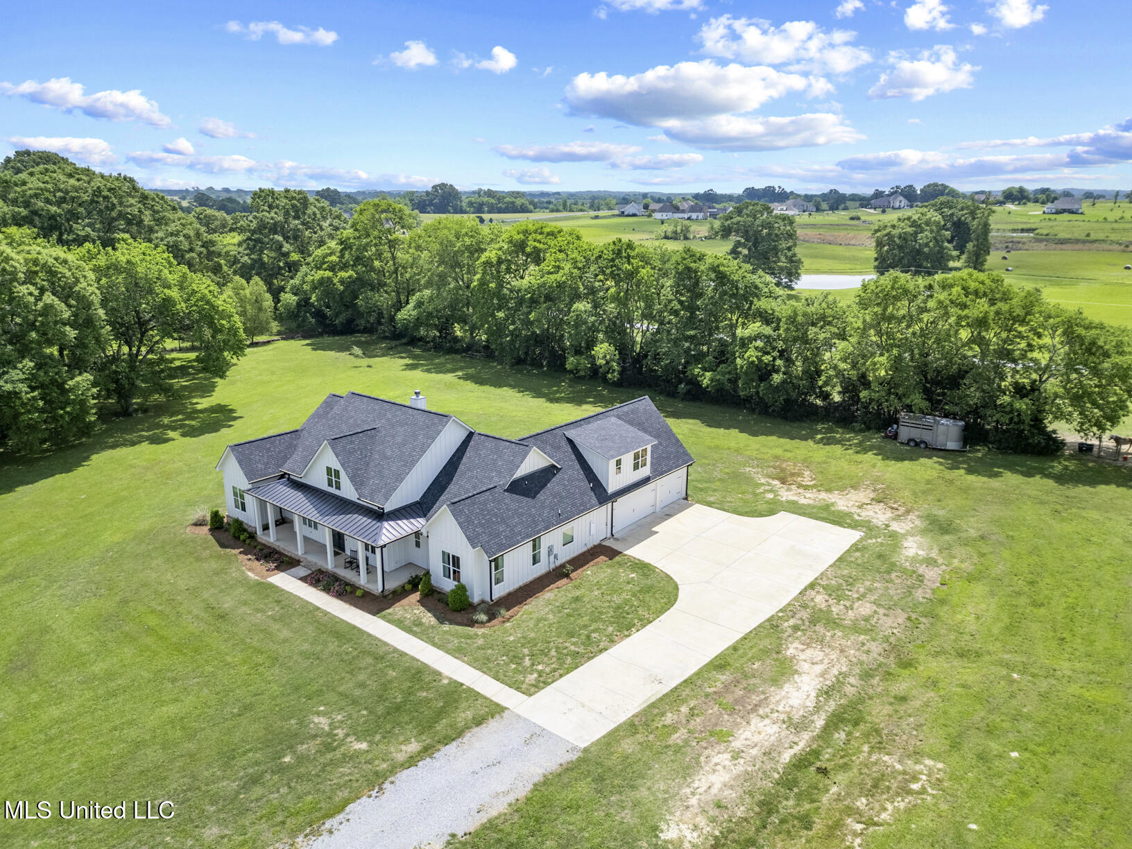 177 Russell Road, Flora, Mississippi image 8