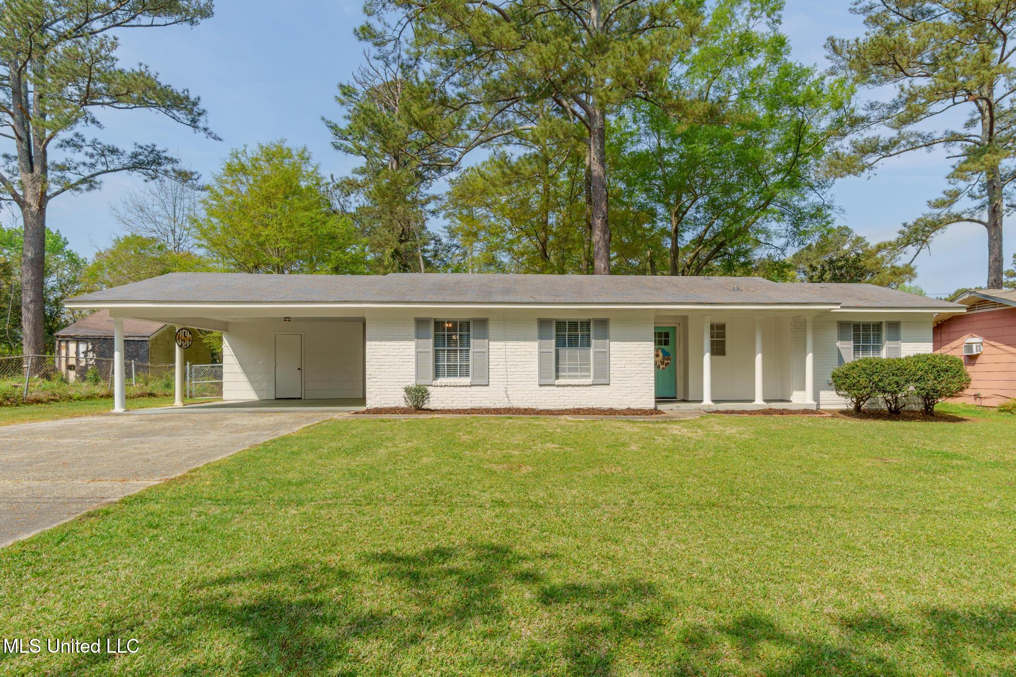 910 Mamie Drive, Mendenhall, Mississippi image 1