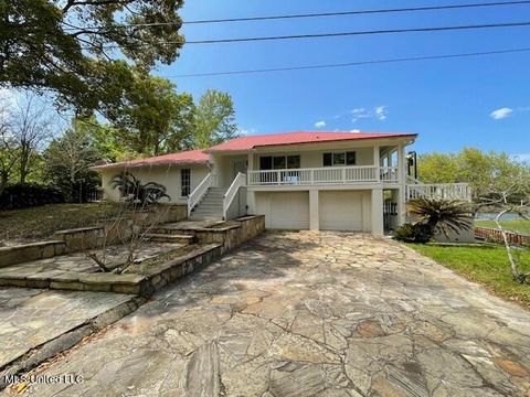 Single Family Residence in Ocean Springs MS 3401 1st Road.jpg