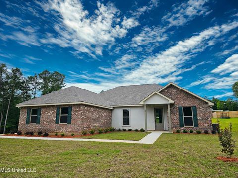 Homes For Sale - 47 Knoll Creek Drive<br/> Carriere, MS 39426