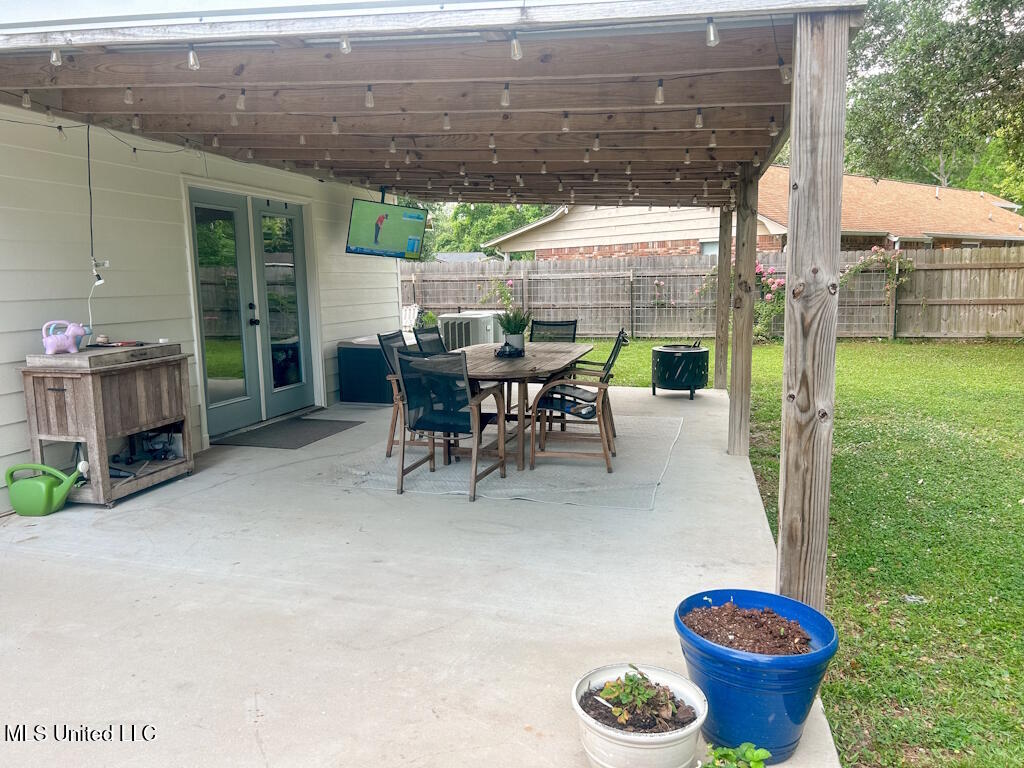 128 Reynolds Circle, Ocean Springs, Mississippi image 24
