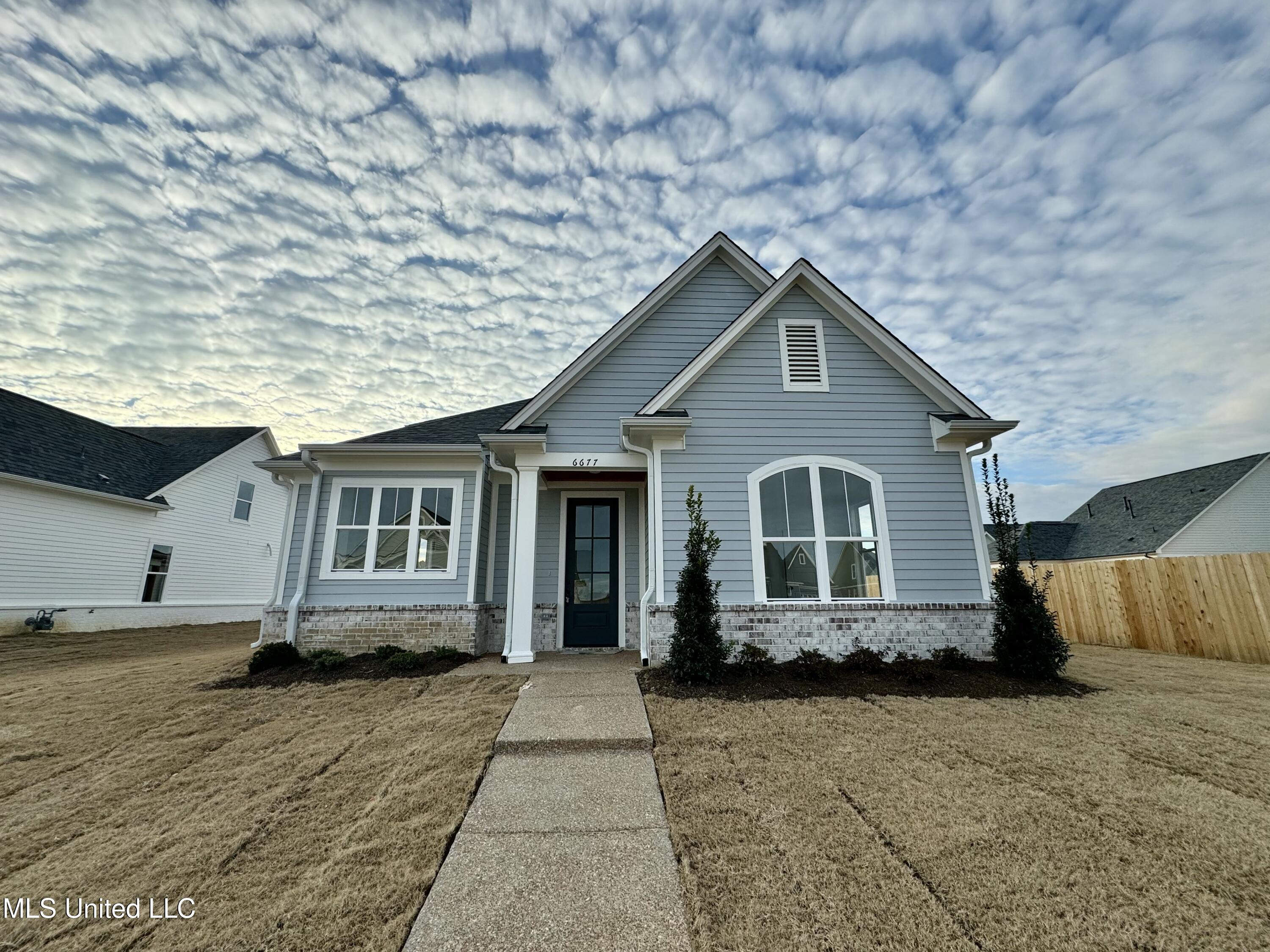 6677 Mayberry Lane, Southaven, Mississippi image 3