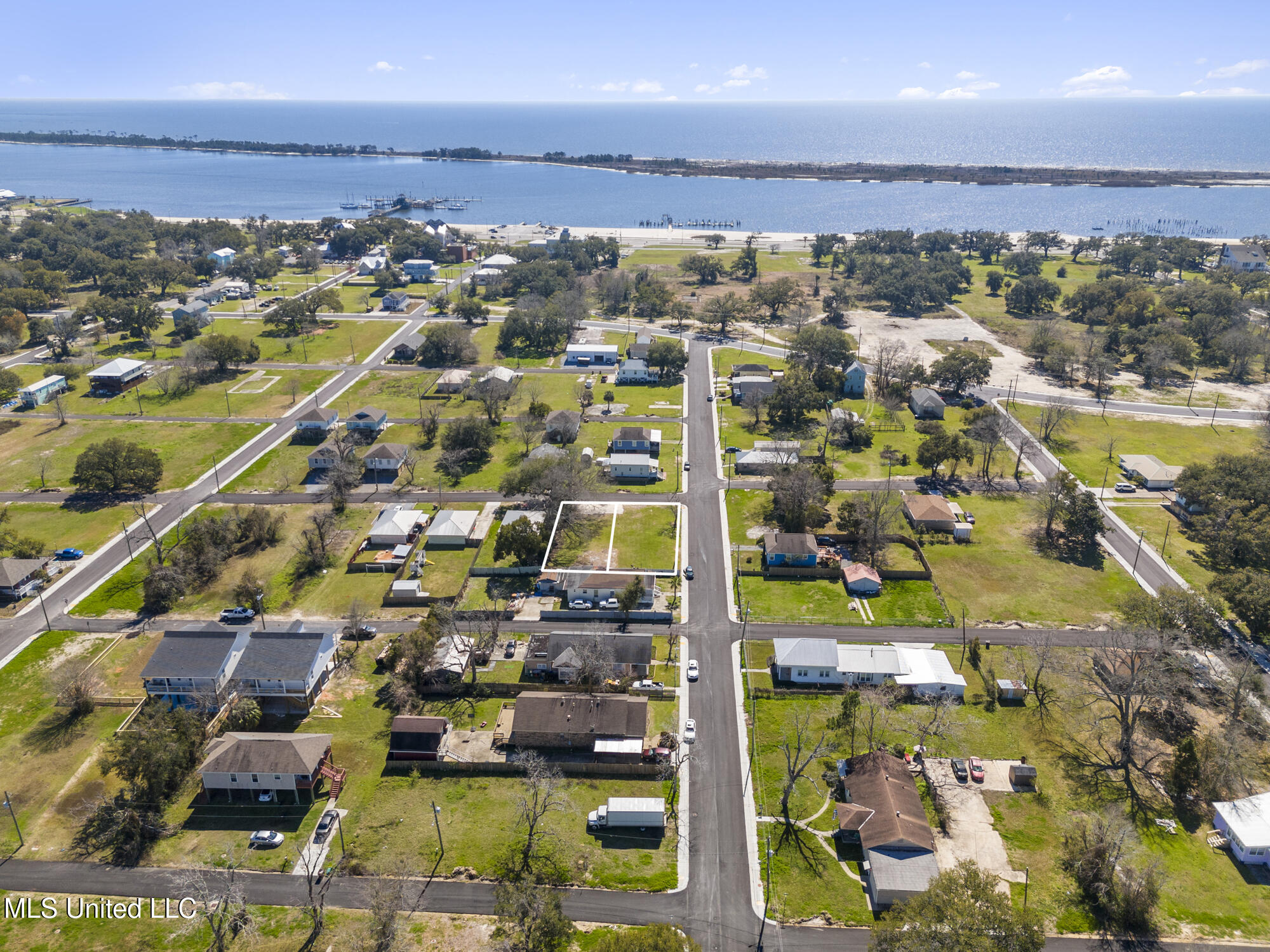 424 Pearl Street, Biloxi, Mississippi image 4