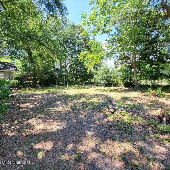 2411 Burke Street, Gulfport, Mississippi image 13