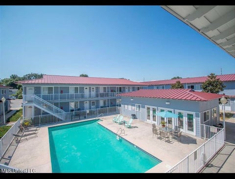 Condo For Sale - 1664 Beach F103 Boulevard<br/> Biloxi, MS 39531