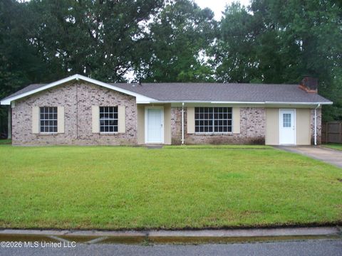 Homes For Rent - 2712 Connor Drive<br/> Ocean Springs, MS 39564