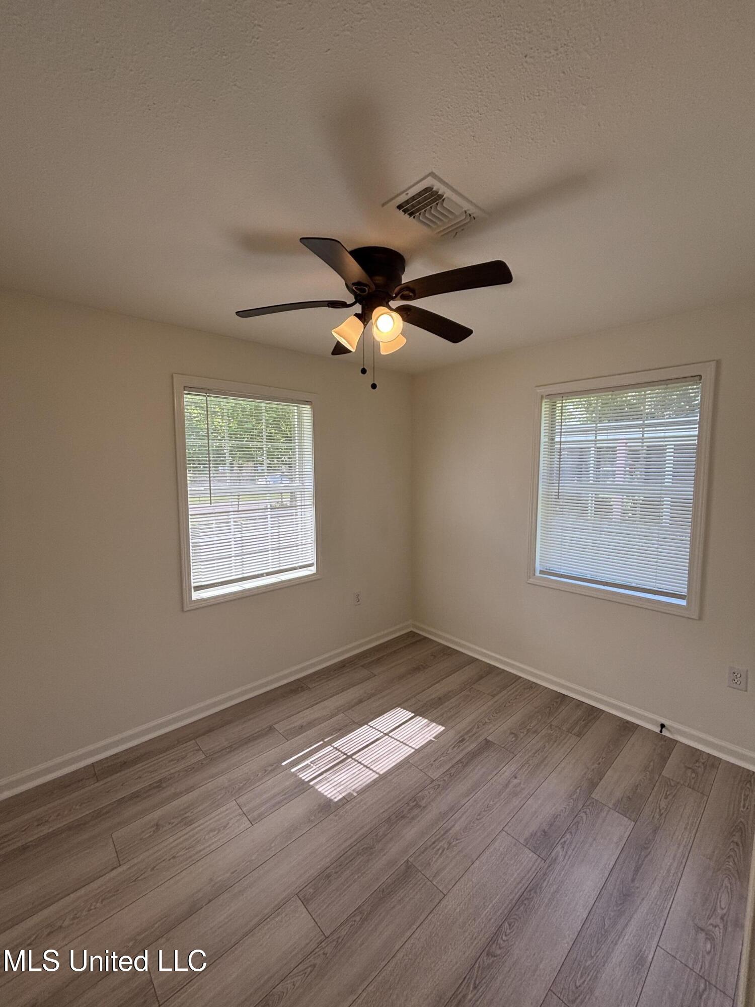 230 Greenbriar Circle, Holly Springs, Mississippi image 16