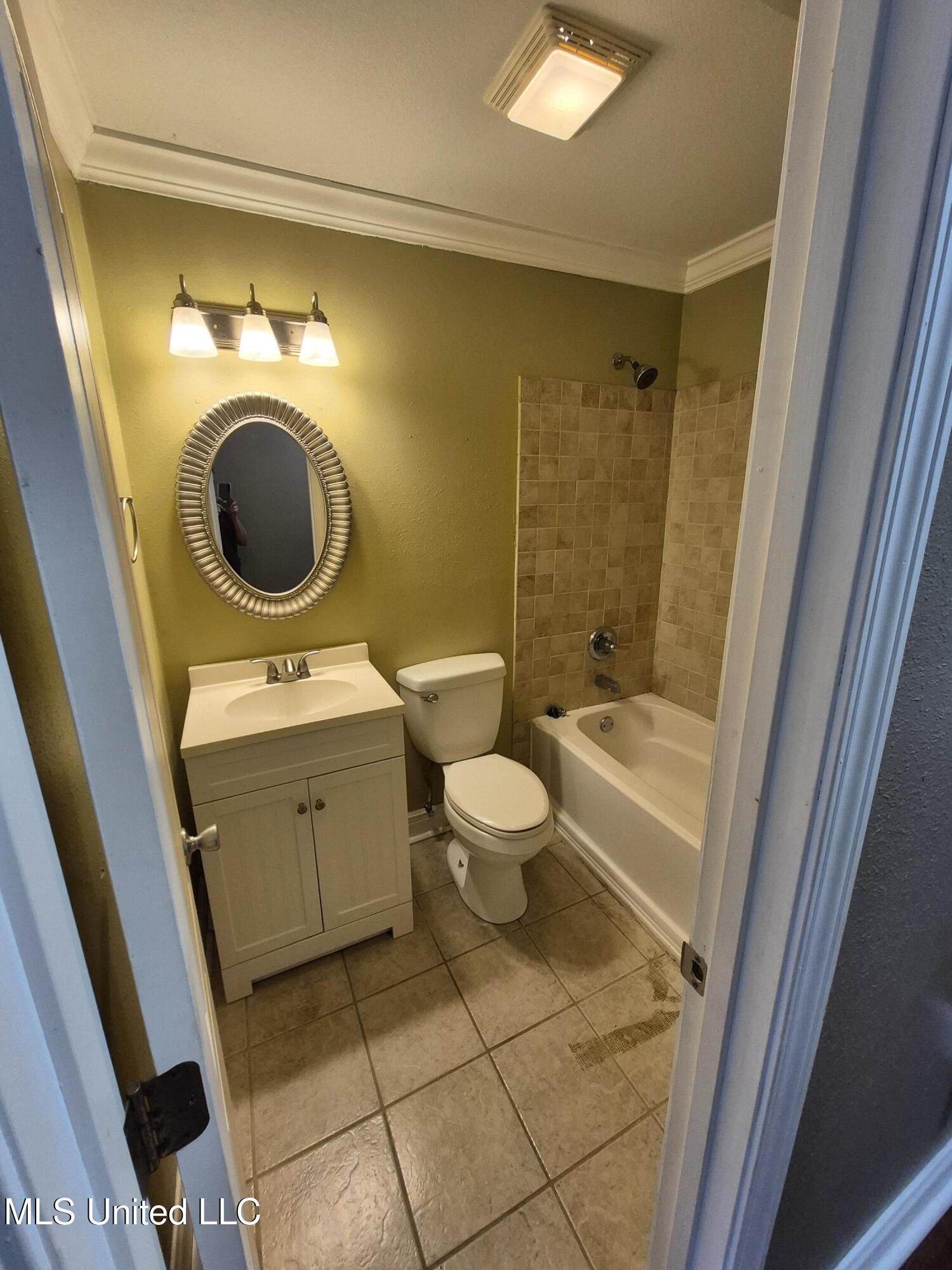 1113 Glendale Place, Gulfport, Mississippi image 14