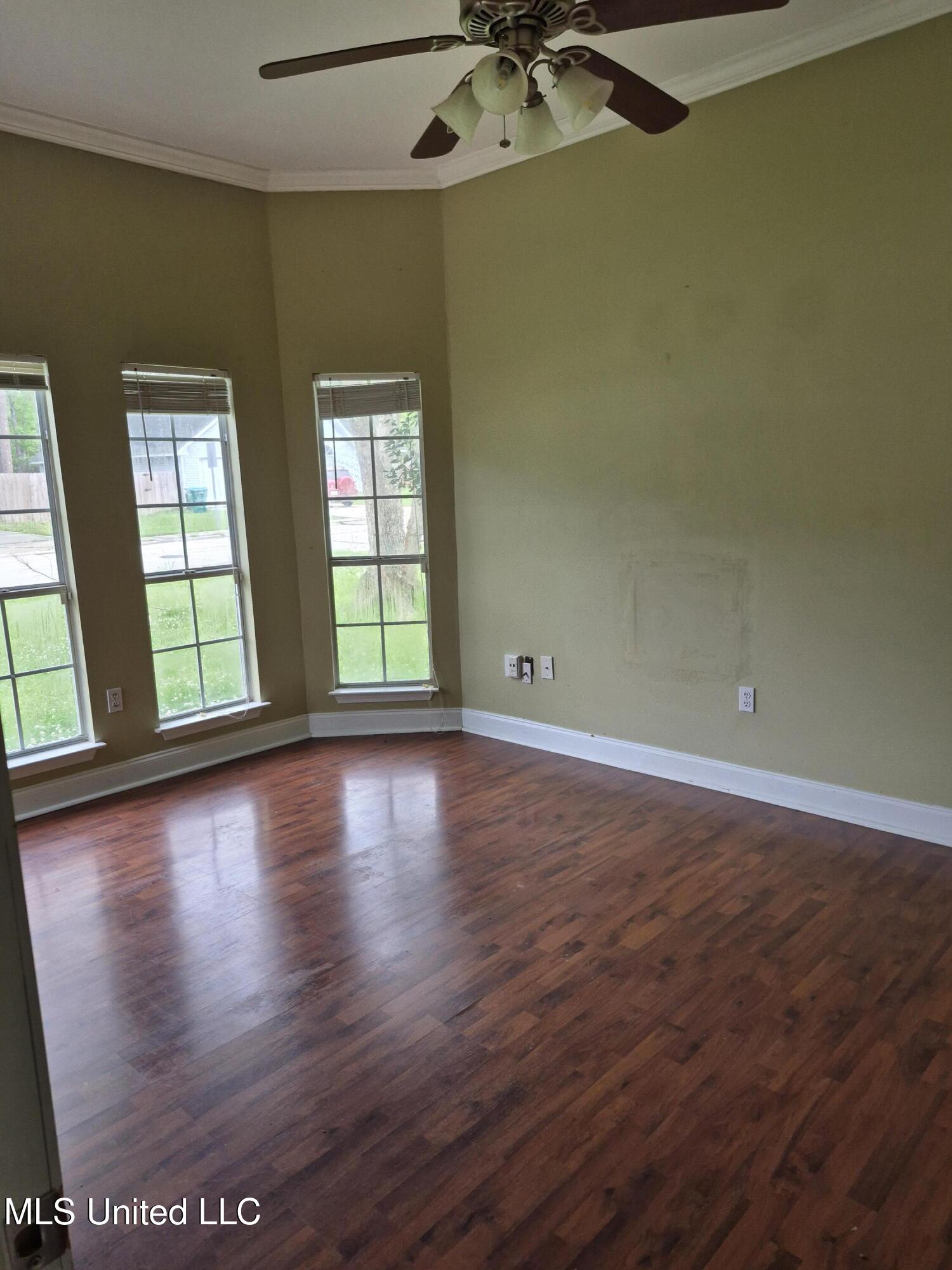1113 Glendale Place, Gulfport, Mississippi image 10