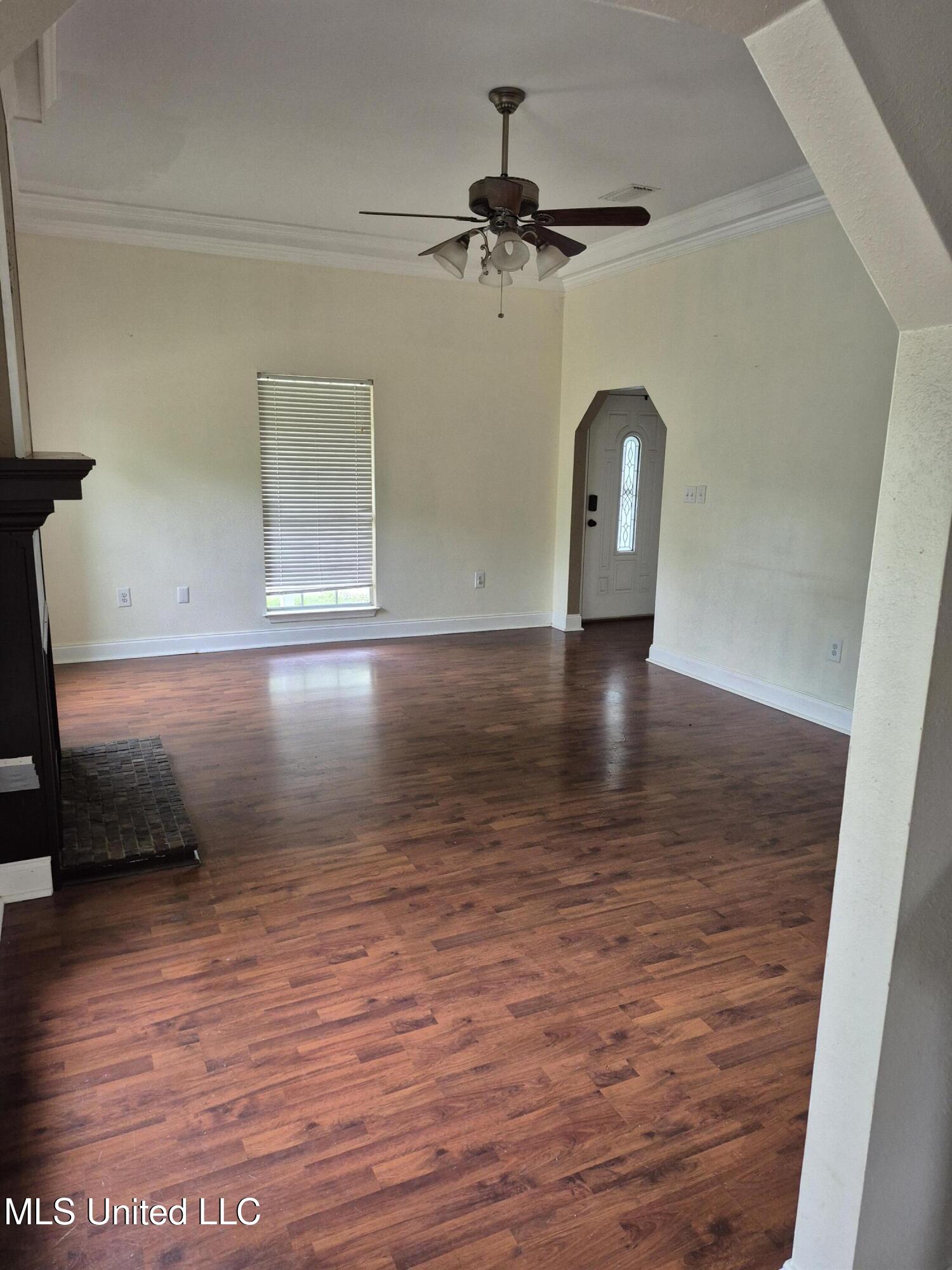 1113 Glendale Place, Gulfport, Mississippi image 5