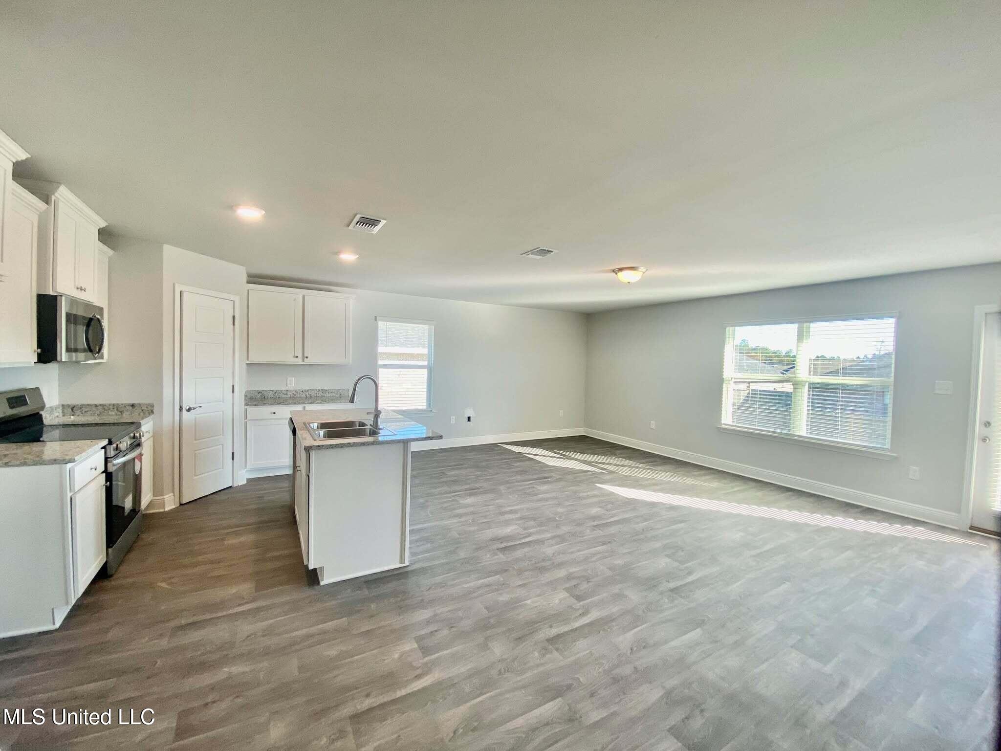14774 Aurora Lane, Gulfport, Mississippi image 7