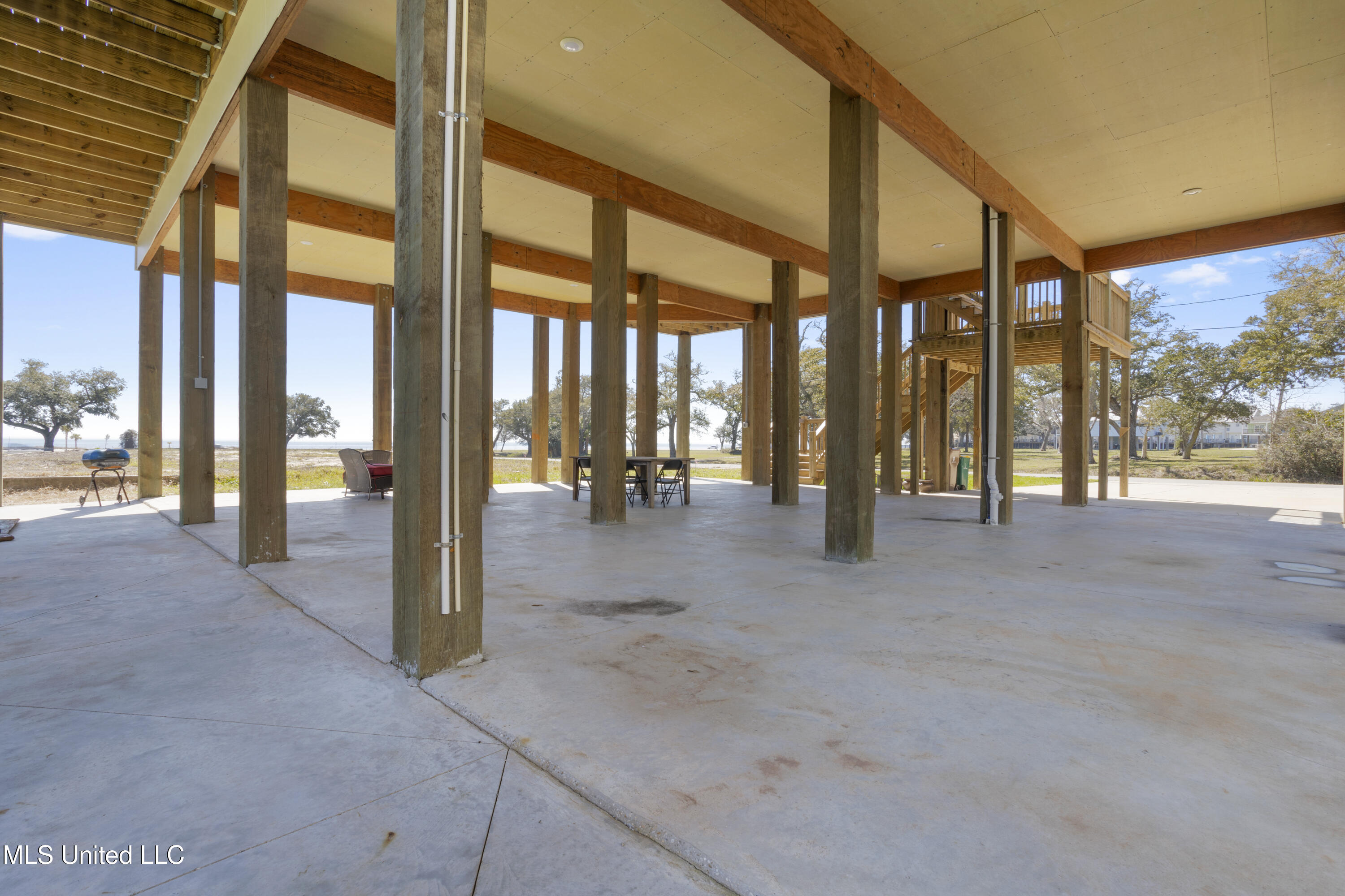 218 West Avenue, Long Beach, Mississippi image 46