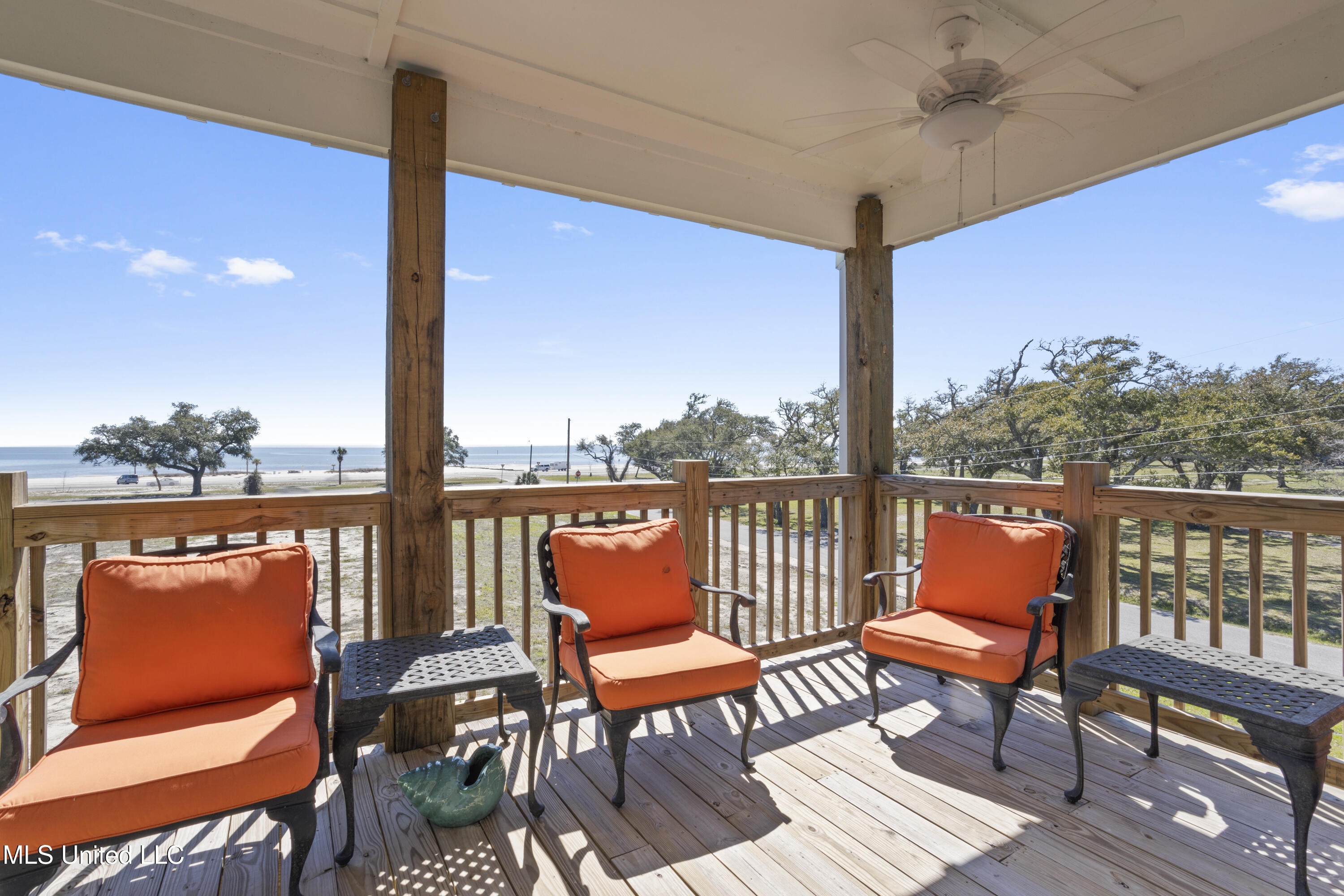 218 West Avenue, Long Beach, Mississippi image 28