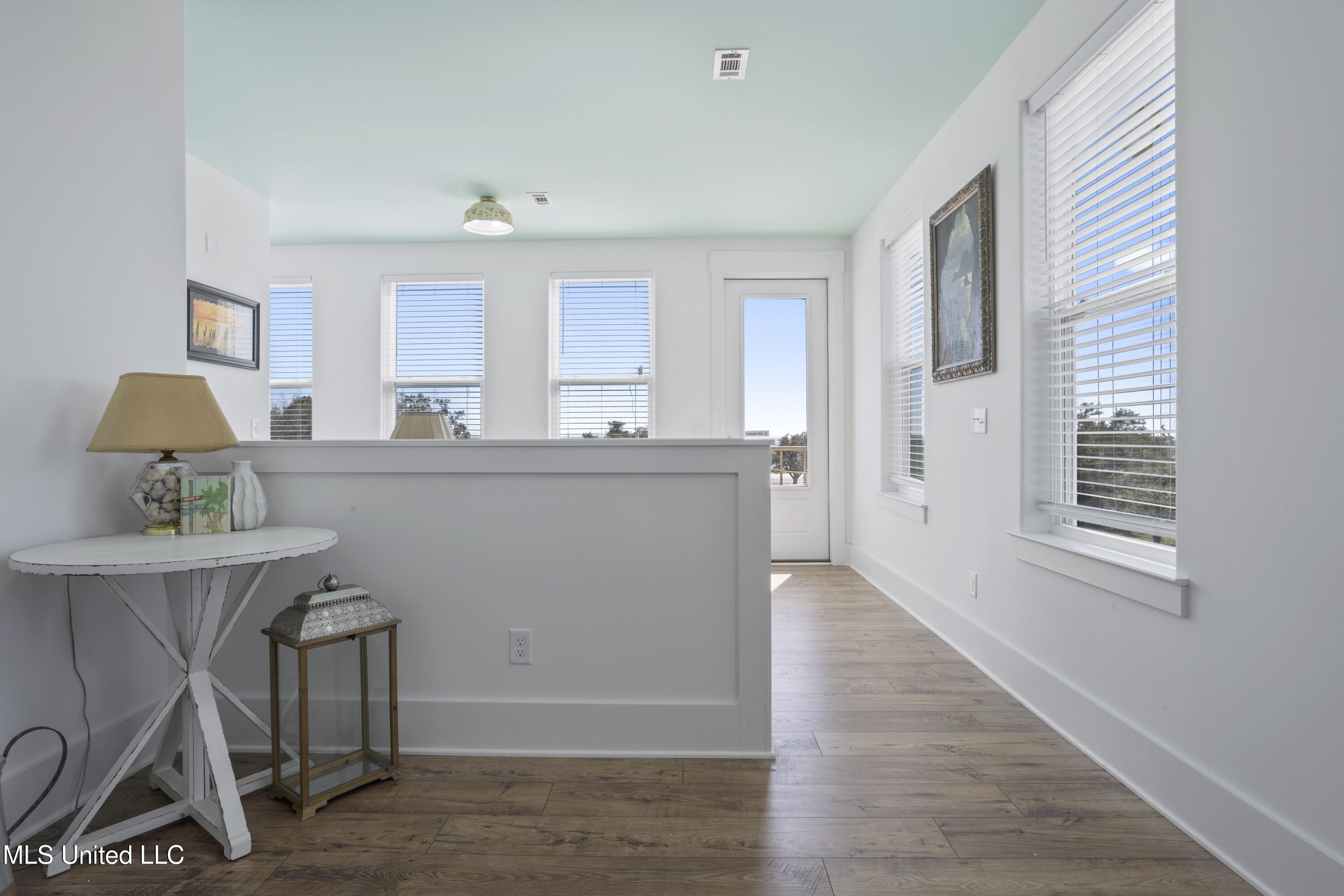 218 West Avenue, Long Beach, Mississippi image 38