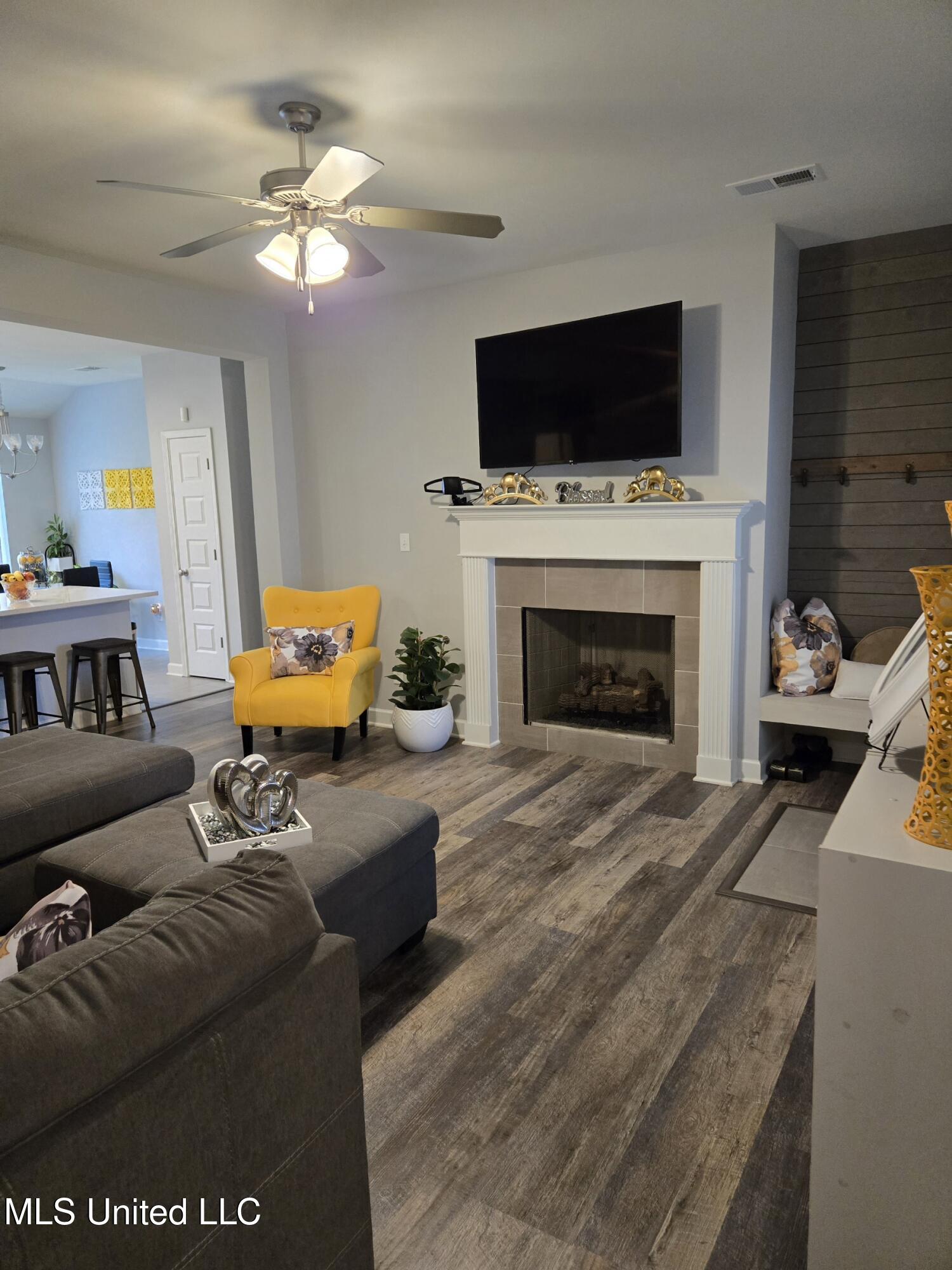 7898 Park Valley Drive Drive, Southaven, Mississippi image 3