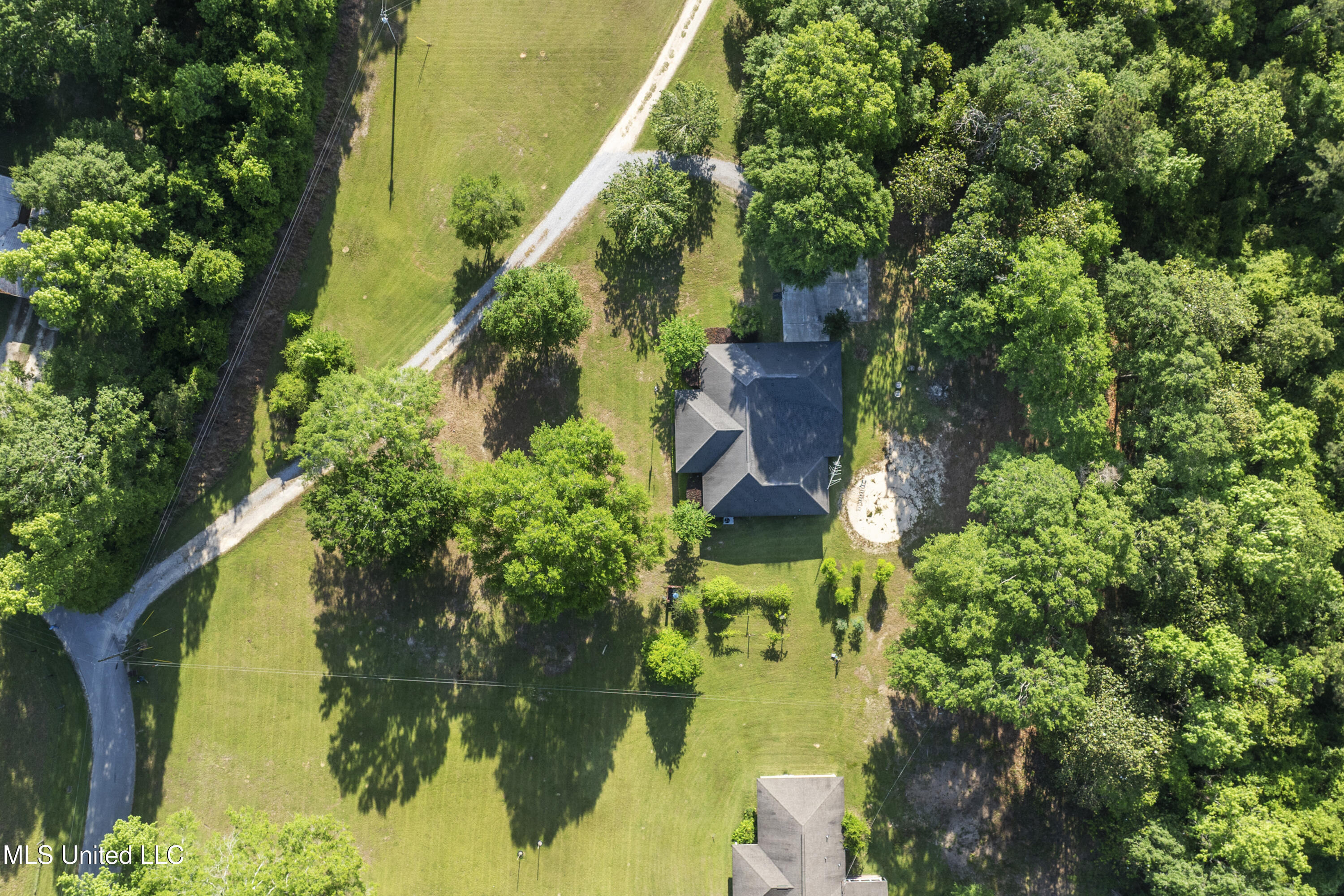 2005 Montcliff Drive, Vancleave, Mississippi image 37