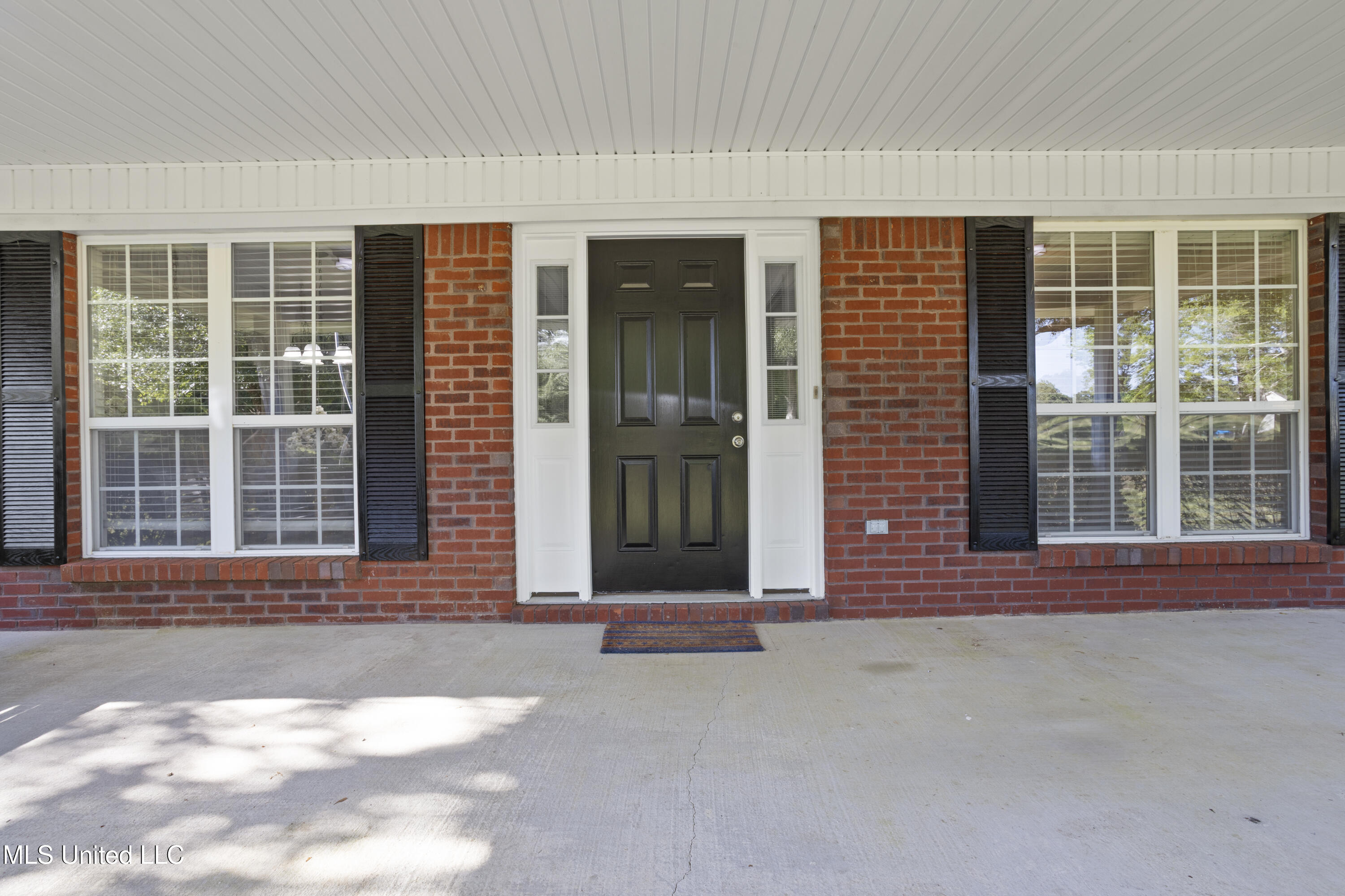 2005 Montcliff Drive, Vancleave, Mississippi image 4