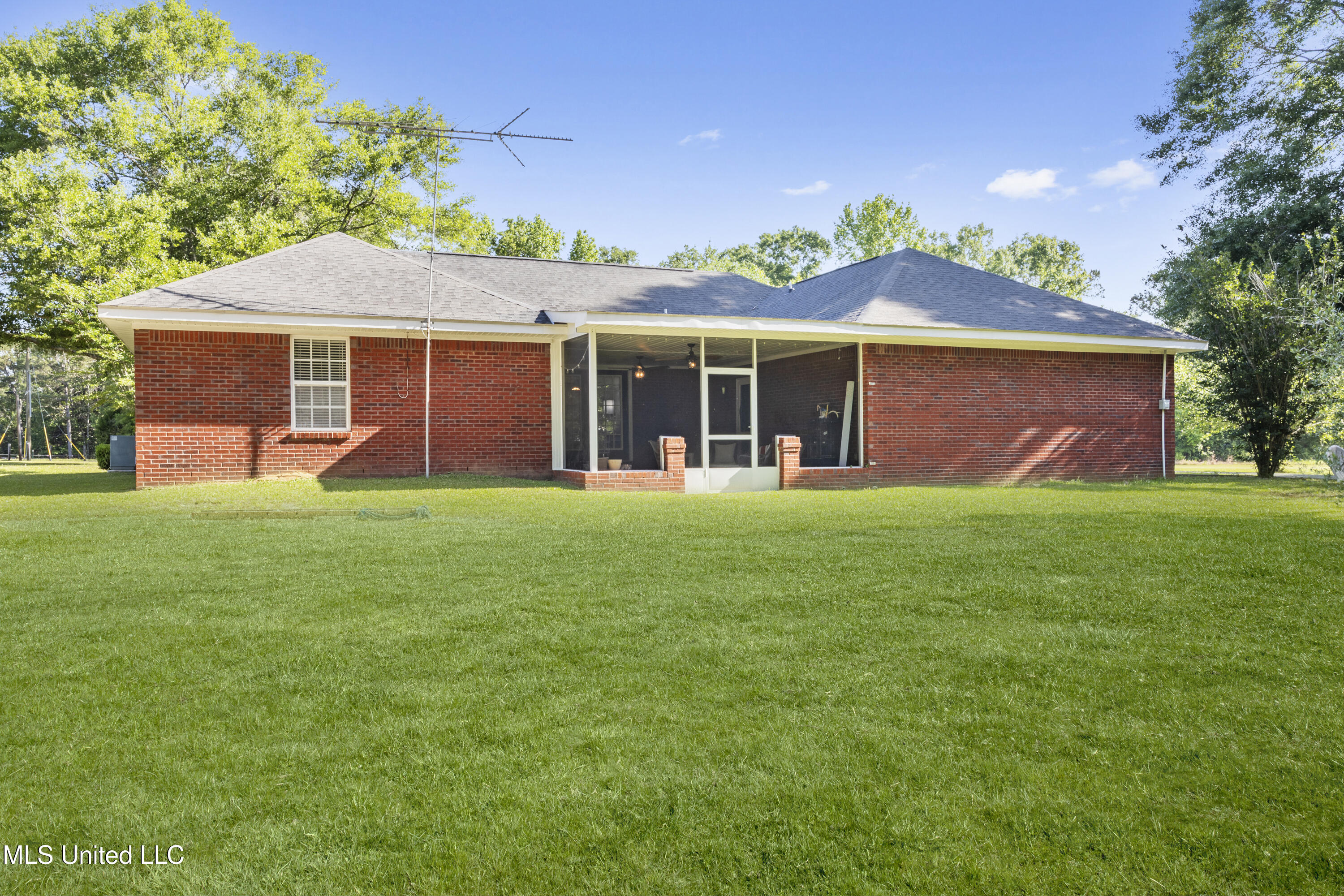 2005 Montcliff Drive, Vancleave, Mississippi image 31