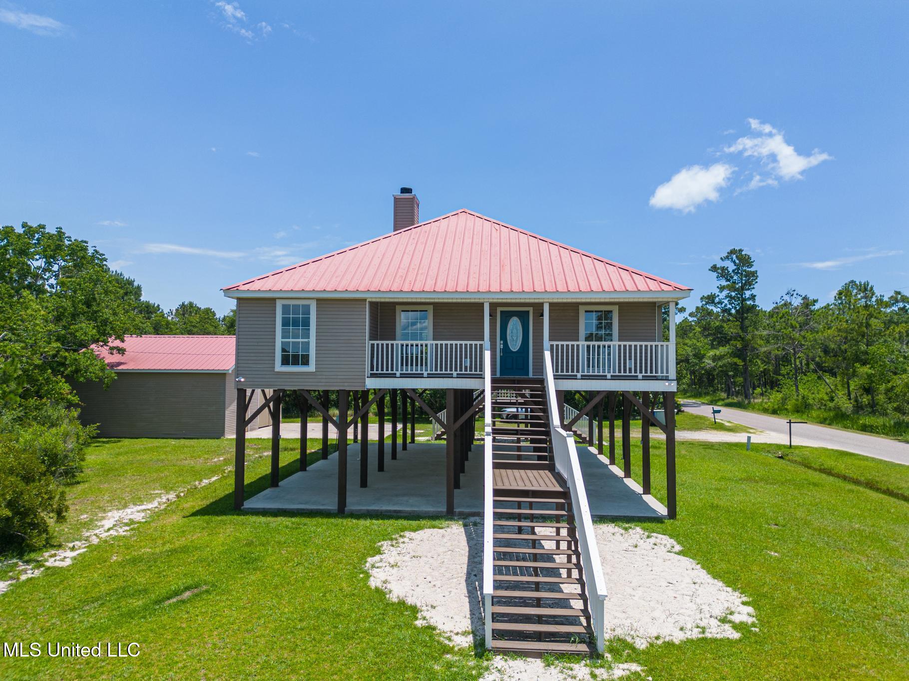 4284 34th Street, Bay Saint Louis, Mississippi image 3