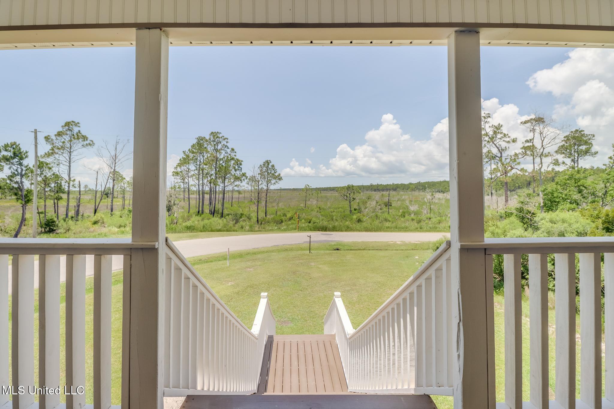 4284 34th Street, Bay Saint Louis, Mississippi image 4