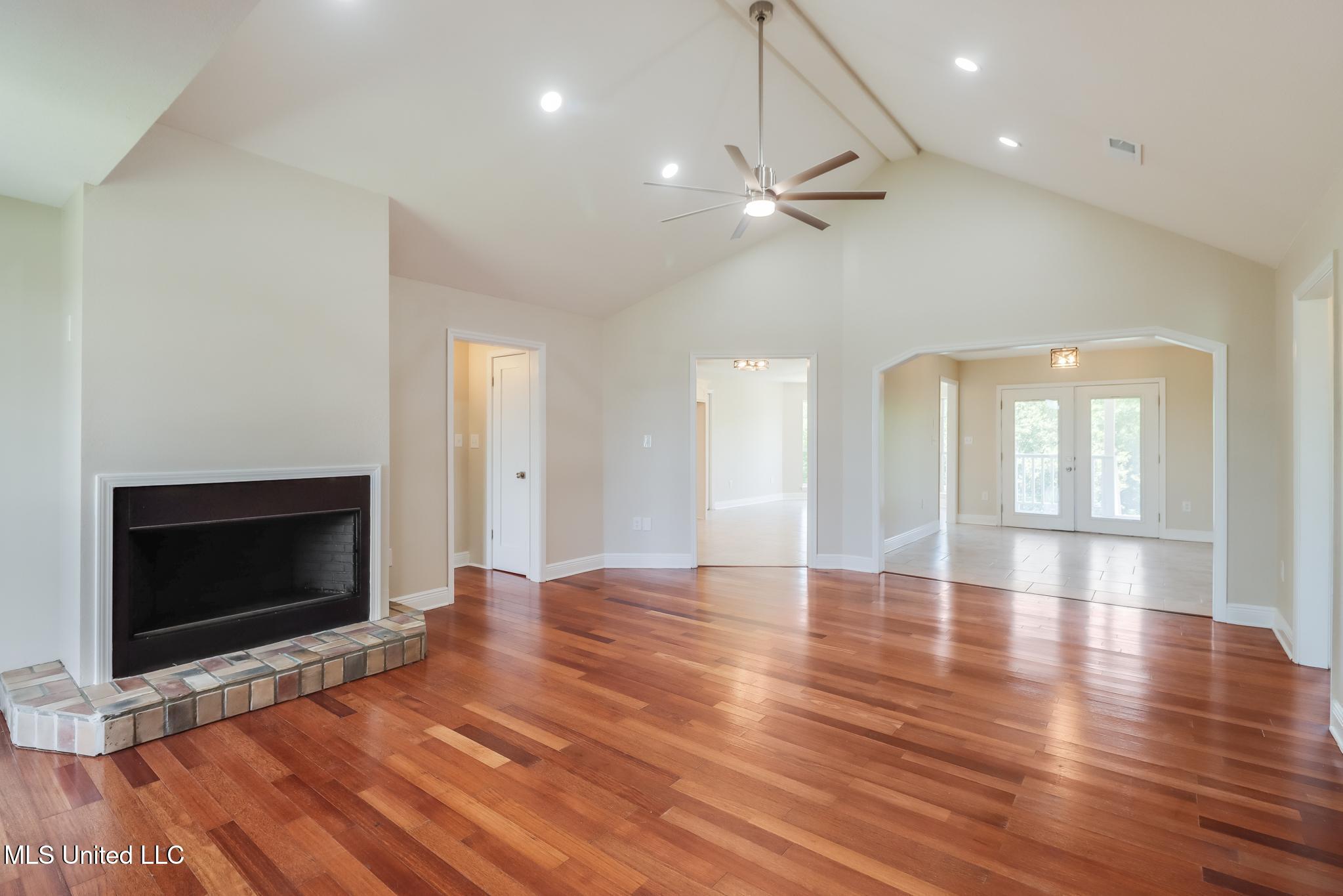 4284 34th Street, Bay Saint Louis, Mississippi image 10