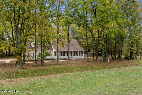 9401 Austin Drive, Olive Branch, Mississippi image 1