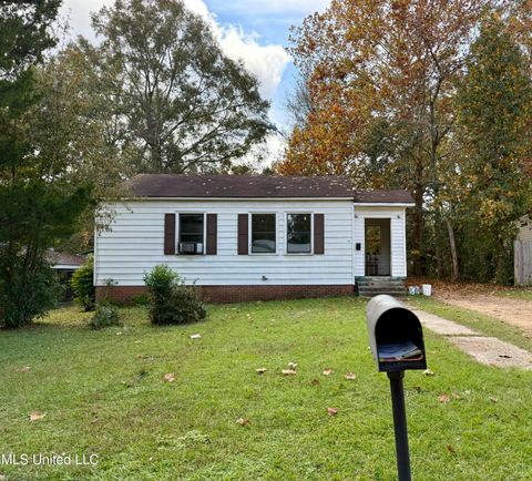 Homes For Sale - 235 Rogers Circle<br/> Brookhaven, MS 39601